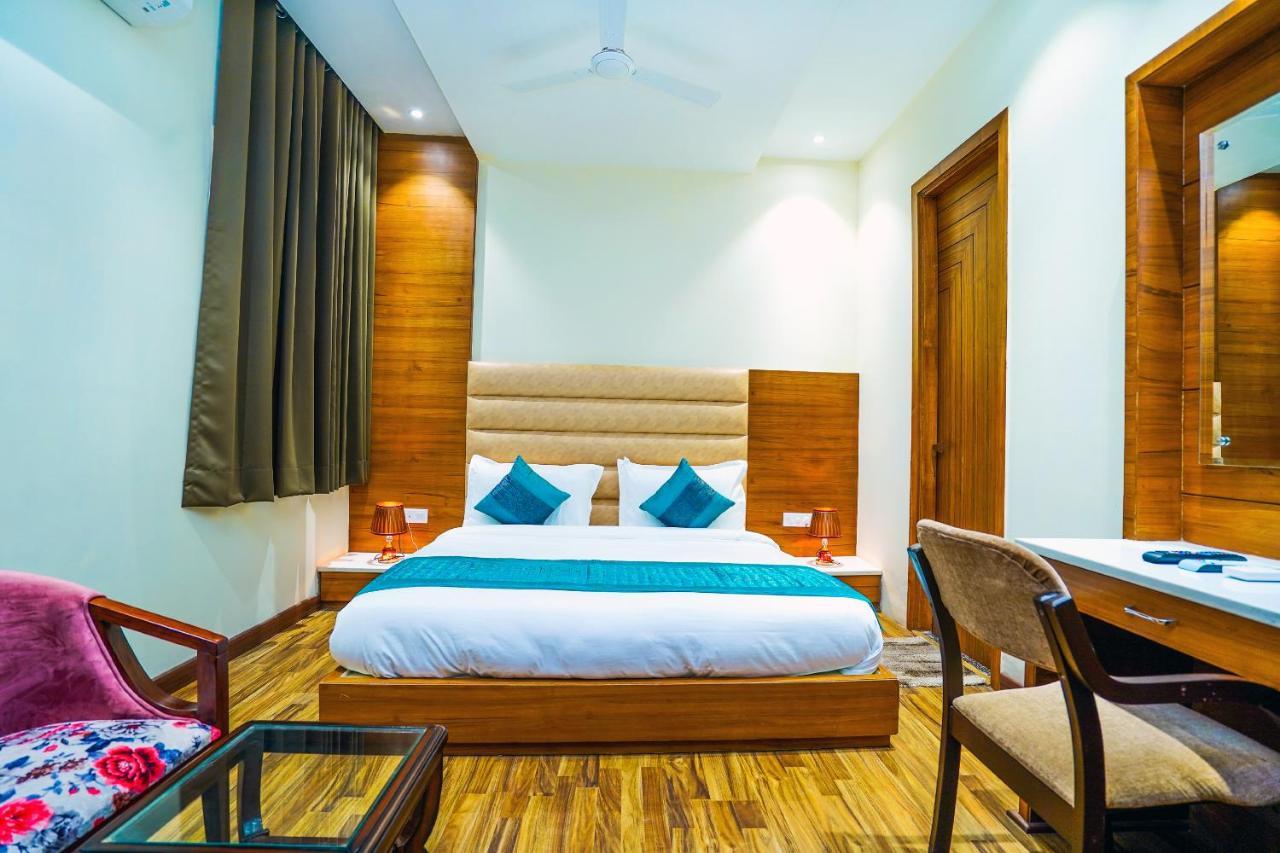 Hotel Aura Grand By Levelup Hotels Amritsar Luaran gambar