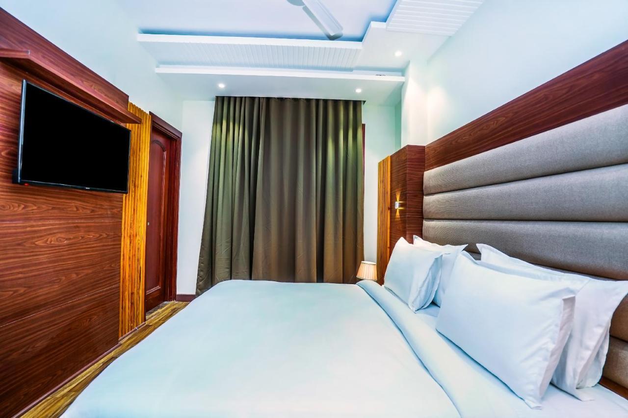 Hotel Aura Grand By Levelup Hotels Amritsar Luaran gambar