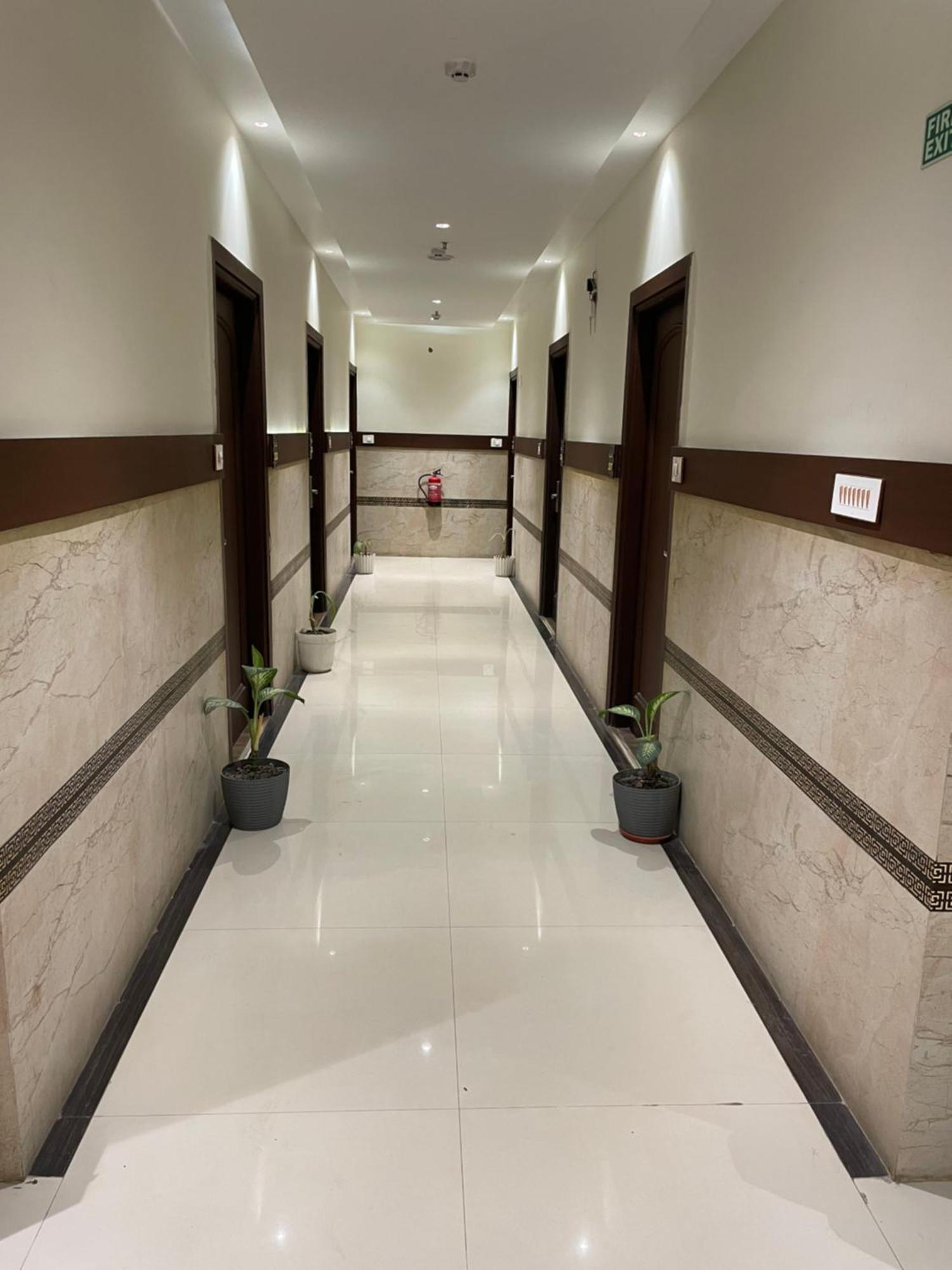Hotel Aura Grand By Levelup Hotels Amritsar Luaran gambar